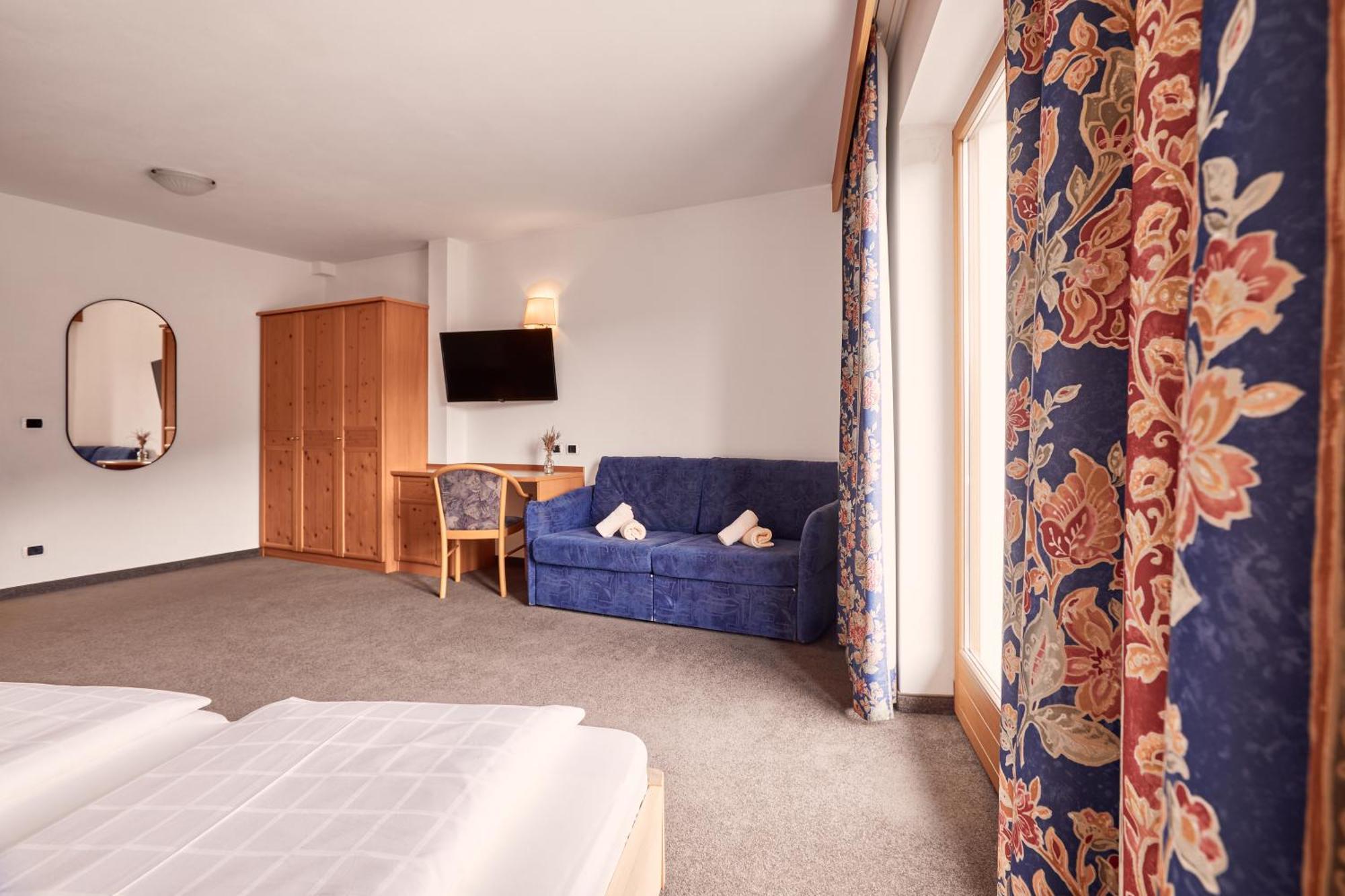 Ferienpension Zummüllerhof Natz-Schabs Zimmer foto